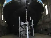 بارجة للبيع