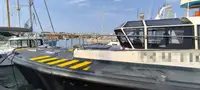 قارب طيار للبيع