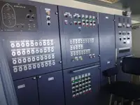 سفينة نقل بضائع بالمركبات (Ro-Ro) للبيع