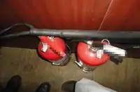 قارب طيار للبيع
