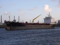 ناقلة نفط / مواد كيميائية للبيع