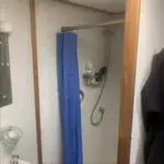 قوارب العمل للبيع