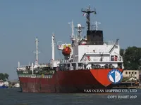 ناقلة نفط / مواد كيميائية للبيع