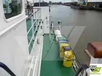 قوارب العمل للبيع