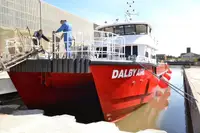 Wind farm service vessel للبيع
