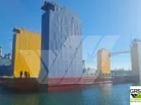 رصيف عائم للبيع