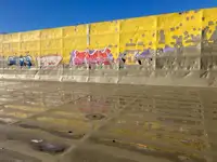 بارج للبيع