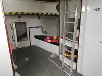 قارب طيار للبيع