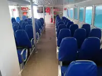 سفينة عبّارة للبيع
