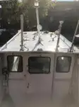 قوارب العمل للبيع