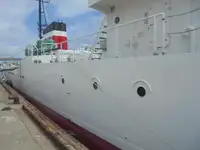 زورق دورية للبيع