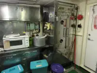سفينة إمداد للبيع