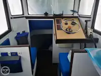 سفينة لمعالجة الأسماك للبيع