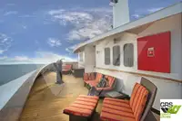 سفينة سياحية للبيع