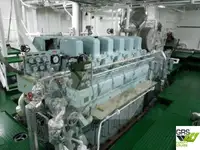 سفينة نقل بضائع بالمركبات (Ro-Ro) للبيع