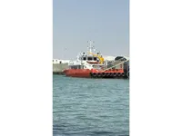 قارب طاقم للبيع