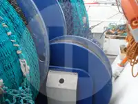 سفينة صيد بالشبكة الساحبة للبيع
