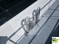 قارب طيار للبيع