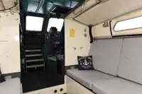 زورق دورية للبيع