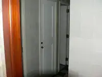 قارب مزدوج الهيكل للبيع