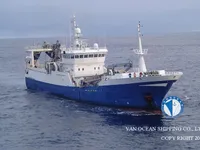 سفينة صيد بالجر للبيع
