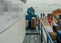 زورق السحب للبيع
