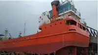 Oil/Chemical tanker للبيع