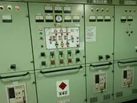سفينة نقل بضائع بالمركبات (Ro-Ro) للبيع