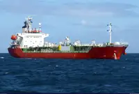 Oil/Chemical tanker للبيع