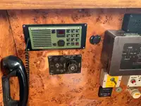قارب طيار للبيع