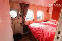 فندق عائم للبيع