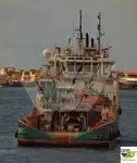 سفينة إمداد للبيع