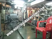 سفينة بحثية للبيع