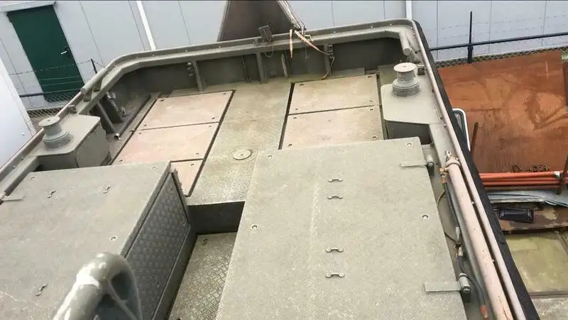 سفينة سحب للبيع