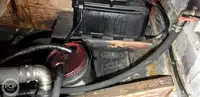 قارب مزدوج الهيكل للبيع