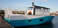قارب طاقم للبيع