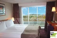 سفينة سياحية للبيع