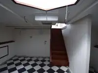 سفينة مطعم للبيع