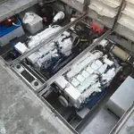 قارب طاقم للبيع