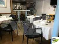 سفينة سياحية للبيع