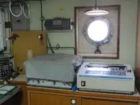 سفينة إمداد للبيع