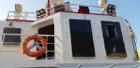 سفينة عبّارة للبيع