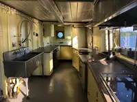 سفينة سياحية/عبّارة للبيع