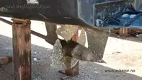 قارب مزدوج الهيكل للبيع