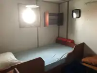 سفينة سحب للبيع