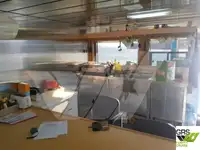 سفينة نقل بضائع بالمركبات (Ro-Ro) للبيع