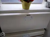 قاطعة للبيع