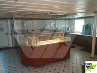 سفينة نقل بضائع بالمركبات (Ro-Ro) للبيع