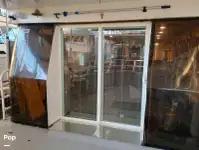 سفينة عبّارة للبيع