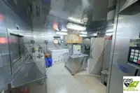سفينة إمداد للبيع